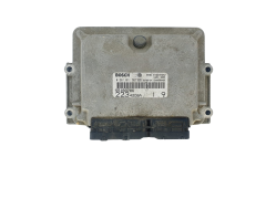 Calculateur 55193786 0281011557 Fiat Bosch 47697