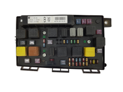 Boîtier Fusibles Opel 13145043 5DK008668-50 Hella 20766 Boîtier Fusibles Opel 13145043 5DK008668-50 Hella 20766