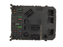 Calculateur BSI E02-00 S118085210E 9646777380 PSA Siemens 1387