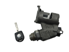Commutateur D’allumage VW Polo Lupo 357905851F BK7370467 1349 Commutateur D’allumage VW Polo Lupo 357905851F BK7370467 1349