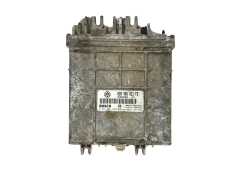 Calculateur Ecu 028906021FS 0281001666 VW 24769