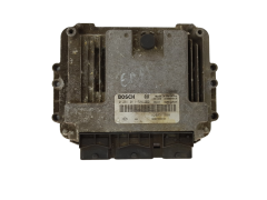 Calculateur 0281011724 8200311550 8200384493 Renault Bosch 16010