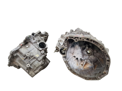 Boîtier De Boîtie De Vitesse ND0002 1.9 dCi Renault Scenic 2 8200370824