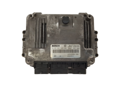 Calculateur 0281011529 8200051608 8200389519 Renault Bosch 3554