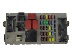Boîtier Fusibles Fiat 51878838 NPL 51799306 CPL