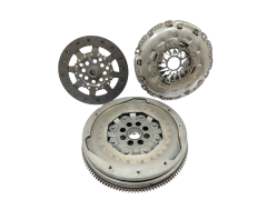 Roue bimasse + embrayage 8200501037 7701478942 LUK 7701476589 2.0DCI Ren