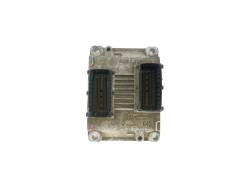 Calculateur Fiat 00467826310 0261204983 Bosch 35716