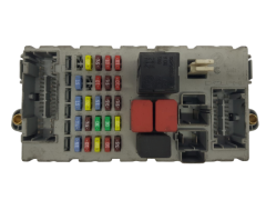 Boîtier Fusibles Fiat 51744898 NPL 46520600 CPL Delphi