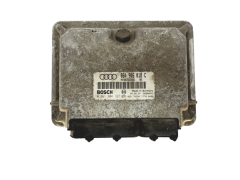 Calculateur 06A906018C 0261204127 Audi Bosch 21615