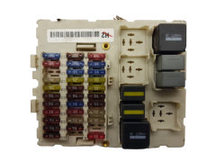 Boîtier Fusibles Ford 2M5T14A073BE 518783402
