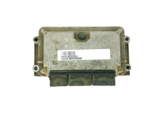 Calculateur 0281001839 9630059880 28FM0279 PSA Bosch 33202