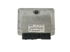 Calculateur Opel 24417169 0281010268 Bosch GM 38467