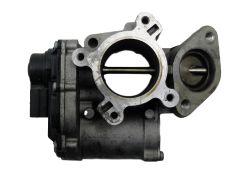 Soupape  Egr  2,0 DCI 8200693739 8200327011 Renault
