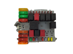 Boîtier Fusibles Fiat 51775688 0051775688057657 Boîtier Fusibles Fiat 51775688 0051775688057657