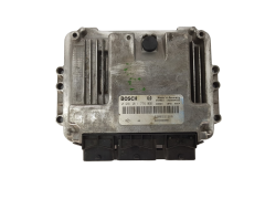 Calculateur 0281011776 8200391966 8200386508 Renault Bosch 3408
