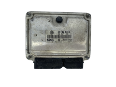 Calculateur 038906019NC 0281011819 VW Bosch 51490