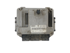 Calculateur 0281011549 8200391966 8200370779 Renault Bosch 46389