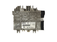 Calculateur 030906026AK 0261203744 Volkswagen Bosch 24828