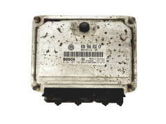 Calculateur 030906032CP 0261207199 Volkswagen Bosch 30269