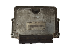 Calculateur 55185365 0281010332 41AAA Alfa Romeo Bosch 14396