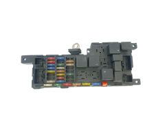Boîtier Fusibles Volvo 9452993 518322110 35064