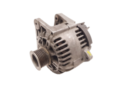 Alternateur TG11C022 8200290215 Valeo 1.5 1.9 dci Renault Scenic 2 Megane 2 Alternateur TG11C022 8200290215 Valeo 1.5 1.9 dci Renault Scenic 2 Megane 2