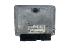 Calculateur Opel 24417169 0281010268 Bosch GM 50226