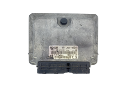 Calculateur 90589736 LS 0281001670 98013 Opel Bosch GM 53907