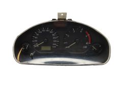 Bloc Compteurs Vitesse Mitsubishi Carisma MR915790 0P0264101 2153