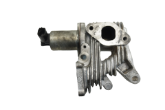 Soupape  Egr 7.00075.06 7701058850 Pierburg 1.9 dci Renault Scenic 2 Renault