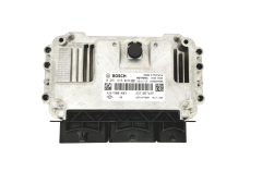 Calculateur 237107788R 0261S15019 Renault  Bosch 28498