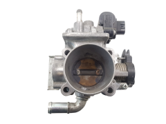 Boitier Papillon D’admission Suzuki Swift 136800-1672 18137-83E11 Mikuni Boitier Papillon D’admission Suzuki Swift 136800-1672 18137-83E11 Mikuni