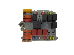 Boîtier Fusibles Alfa Romeo 50504455 57657