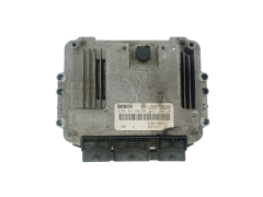 Calculateur 0281011549 8200310863 8200370779 Renault Bosch 35969