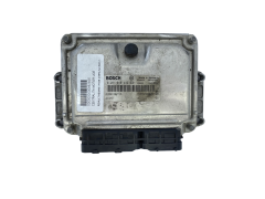 Calculateur 0281010442 8200199726 8200049306 Renault Bosch 60404