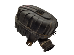 Boîtier Filtre A L`Air Renault 19 21 7700742231 7700742093 Boîtier Filtre A L`Air Renault 19 21 7700742231 7700742093