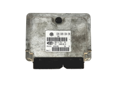 Calculateur 036906034BK IAW4LV.C Skoda VW Magneti Marelli 21620