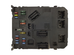 Calculateur BSI F02-00 S118085200J 9652474480 PSA Siemens 1237