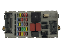 Boîtier Fusibles Fiat 51770621 NPL 46520600 CPL