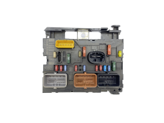 Calculateur BSM -L03-00 9664055480 PSA 58128 Calculateur BSM -L03-00 9664055480 PSA 58128