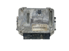 Calculateur 0281011940 8200311550 8200442263 Renault Bosch 45222 Calculateur 0281011940 8200311550 8200442263 Renault Bosch 45222
