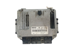 Calculateur Renault 0281011390 8200310863 8200349846 Bosch 37775