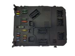 Calculateur BSI F02-00 9653667380 S118085200L PSA Siemens 2131