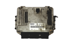 Calculateur 0281011529 8200051608 8200546983 Renault Bosch 