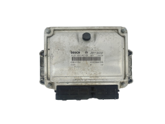 Calculateur 0281010442 8200141954 8200049306 Renault Bosch 40880