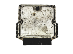 Calculateur 0281010556 8200153946 8200095416 Renault Bosch 22436