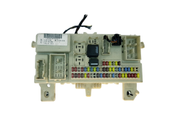 Boîtier Fusibles 4M5T-14A073-DG 519100606 Ford Boîtier Fusibles 4M5T-14A073-DG 519100606 Ford
