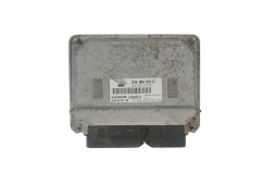 Calculateur 03E906033D 5WP40121 04 Seat Siemens  40812