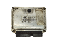 Calculateur Ecu 038906019NB 0281011821 5M21-12A650-CA Ford Bosch