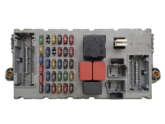 Boîtier Fusibles Fiat 46520600 CPL 46759301 NPL Delphi